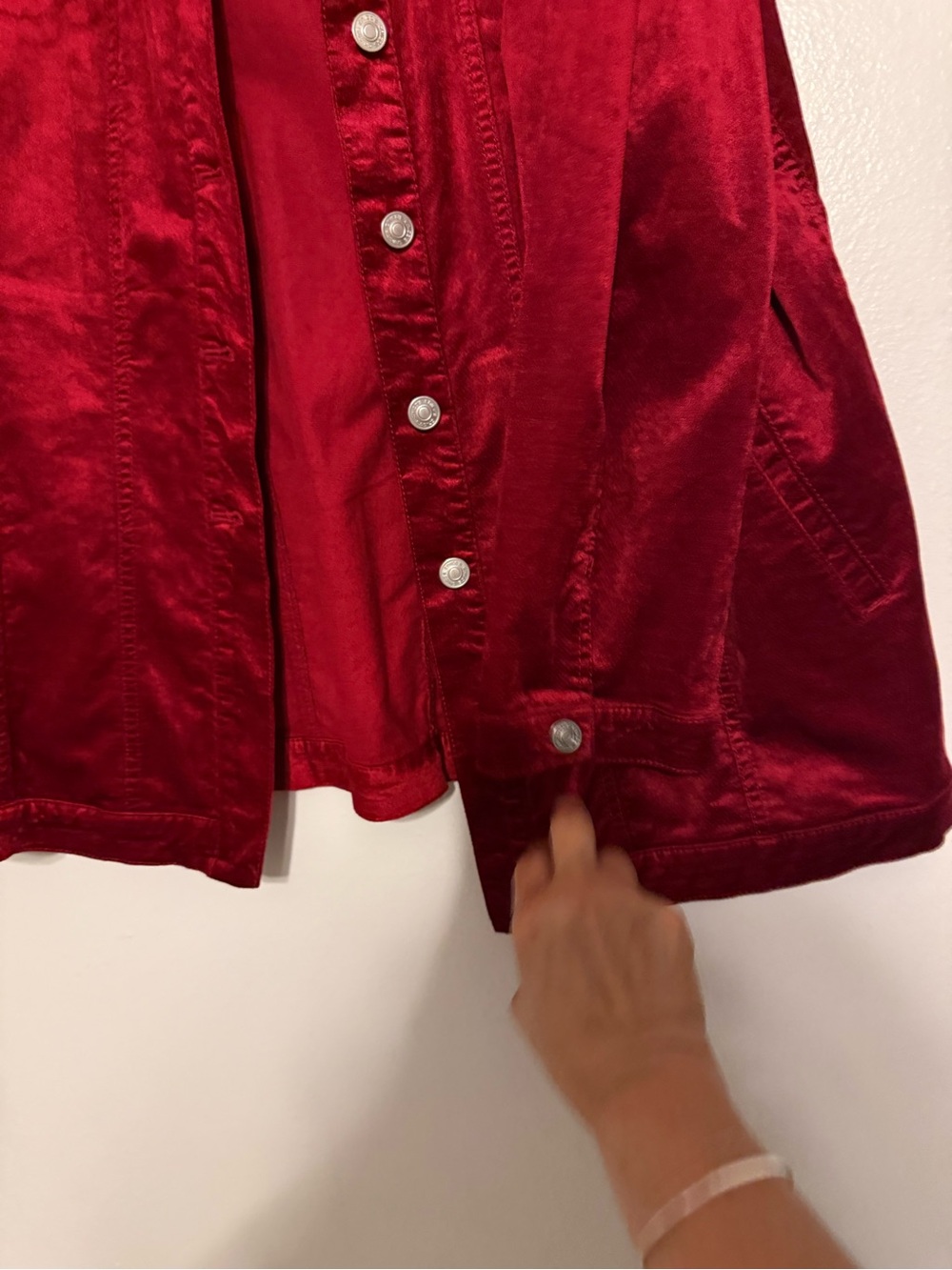 NWT CHICO'S Elongated Classic Velveteen Jacket Red Button Up Stretch Size 3P - Picture 6 of 11
